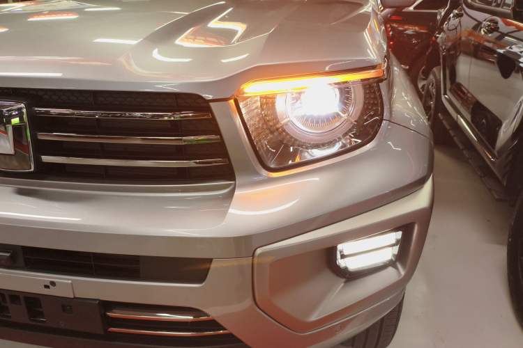 Used Tank 700 New Energy 2024 Hi4-T Extreme Edition Left Front Headlight