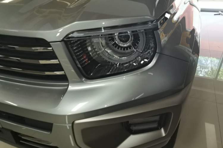 Used Tank 700 New Energy 2024 Hi4-T Extreme Edition Left Front Headlight