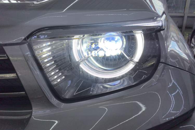 Used Tank 700 New Energy 2024 Hi4-T Ultimate Edition Left Front Headlight