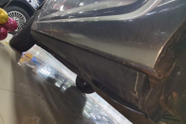 Used Tank 700 New Energy 2024 Hi4-T Extreme Edition Left Side Sill