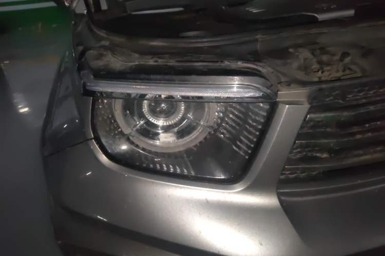 Used Tank 700 New Energy 2024 Hi4-T Extreme Edition Right Front Headlight