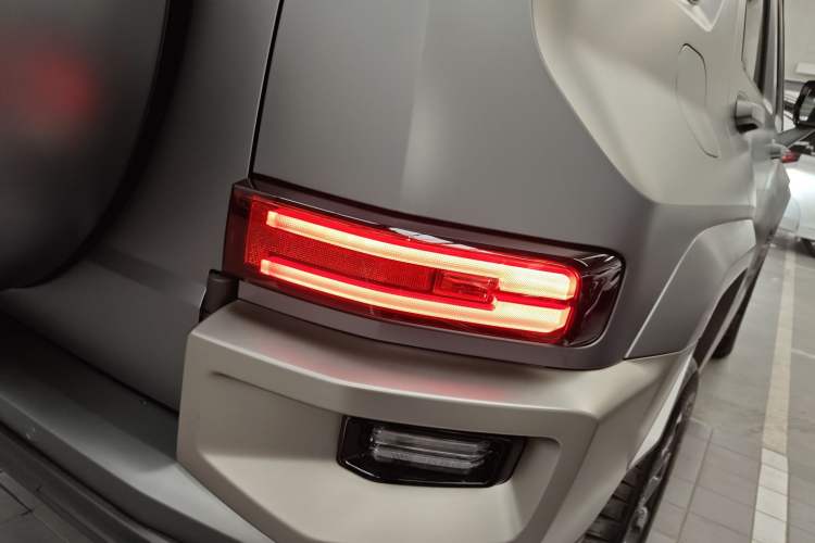 Used Tank 700 New Energy 2024 Hi4-T Extreme Edition Right Rear Taillight