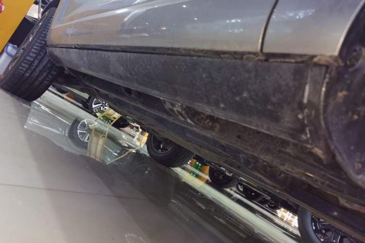 Used Tank 700 New Energy 2024 Hi4-T Extreme Edition Right Side Sill