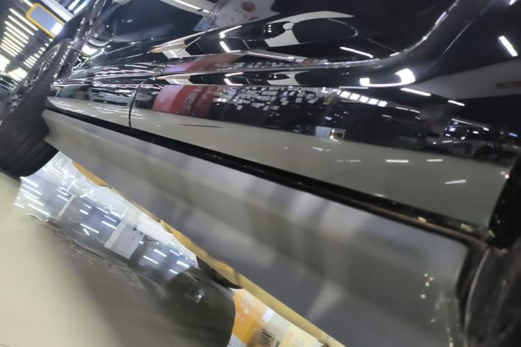 Used Tank 700 New Energy 2026 Model Hi4-Z Ultimate Version Left Side Sill