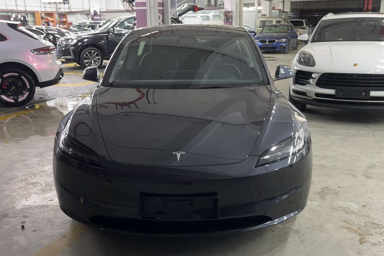 Used Tesla Model 3 2025 Rear-Wheel-Drive Version Exterior 1