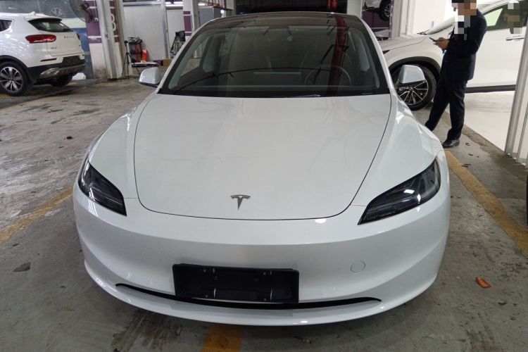 Used Tesla Model 3 2025 Rear-Wheel-Drive Version Exterior 1