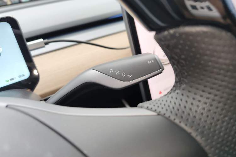 Used Tesla Model 3 2019 Long-Range All-Wheel-Drive Version Gear Lever