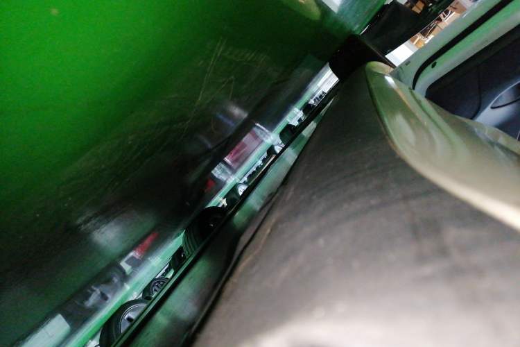 Used Tesla Model 3 2020 Standard Range Rear-Wheel Drive Upgraded Version Left Side Sill