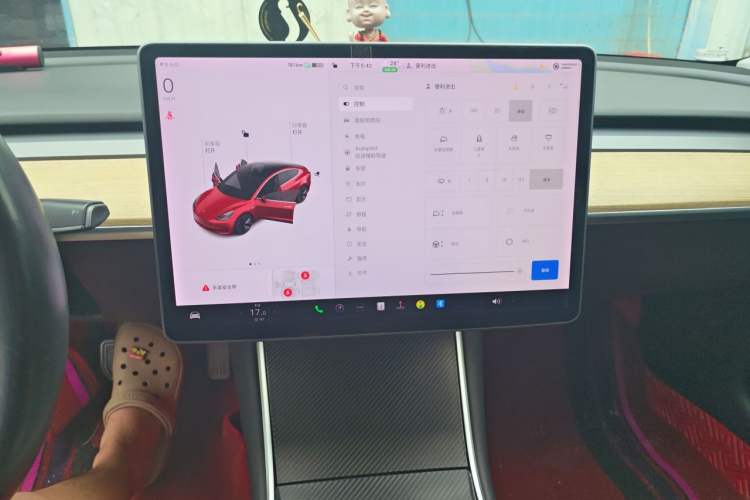 Used Tesla Model 3 2019 Long-Range Rear-Wheel-Drive Version Audio And AC Panel