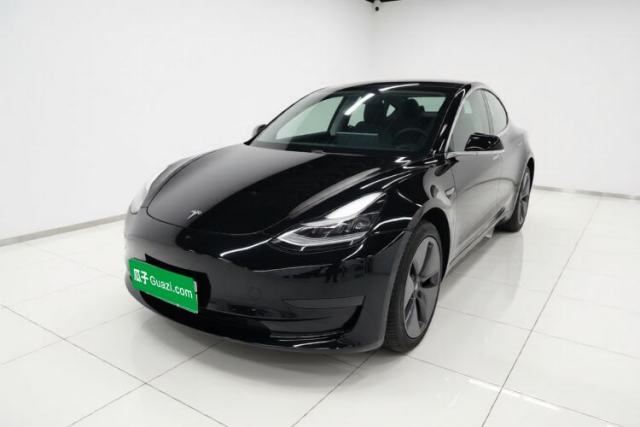 Ojetý Tesla Model 3 2019 Standard Range Rear-Drive Upgraded Version