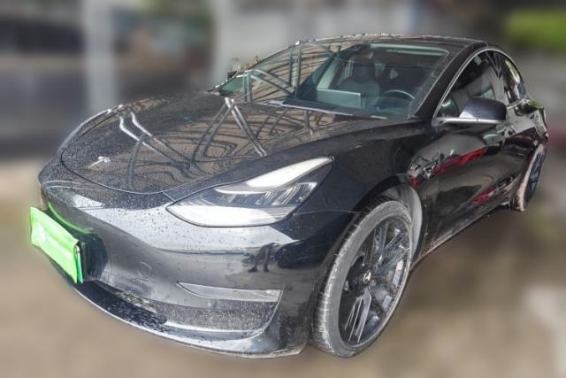 Tesla Model 3 2019 Long-Range Rear-Wheel-Drive Version مستعملة