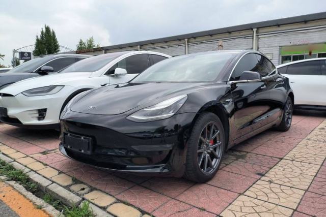 Used Tesla Model 3 2019 Long-Range Rear-Wheel-Drive Version