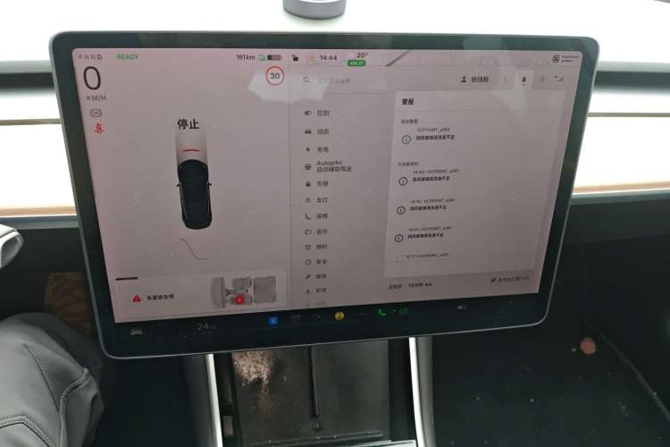 Used Tesla Model 3 2019 Long-Range Rear-Wheel-Drive Version Audio And AC Panel