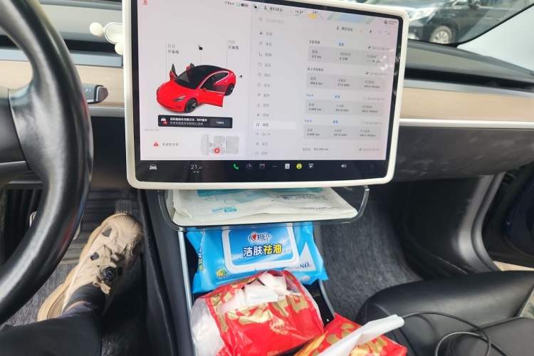 Used Tesla Model 3 2019 Long-Range Rear-Wheel-Drive Version Audio And AC Panel