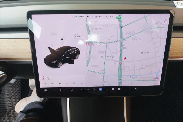 Used Tesla Model 3 2019 Long-Range Rear-Wheel-Drive Version Audio And AC Panel