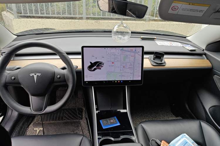Used Tesla Model 3 2019 Standard Range Rear-Drive Upgraded Version Center Console