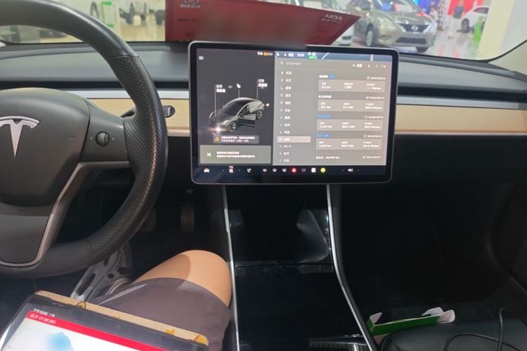 Used Tesla Model 3 2019 Standard Range Rear-Drive Upgraded Version Center Console