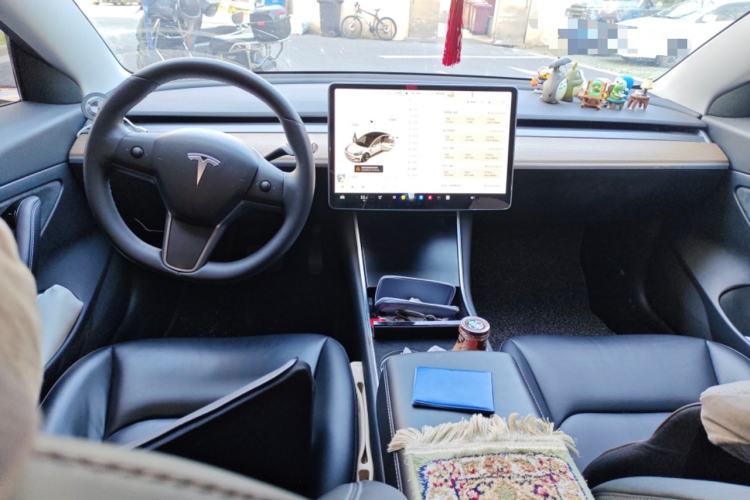 Used Tesla Model 3 2019 Standard Range Rear-Drive Upgraded Version Center Console
