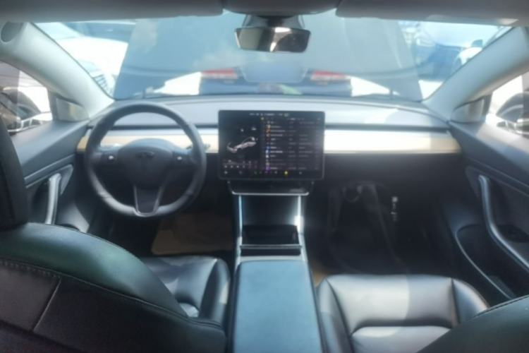 Used Tesla Model 3 2019 Standard Range Rear-Drive Upgraded Version Center Console
