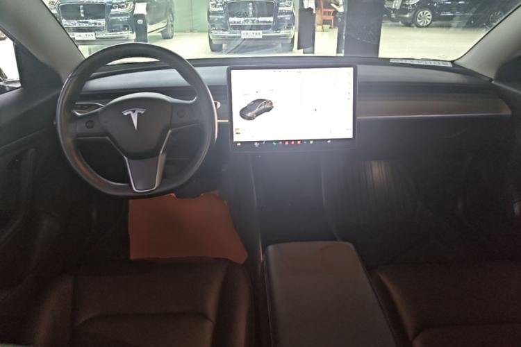 Used Tesla Model 3 2019 Long-Range Rear-Wheel-Drive Version Center Console