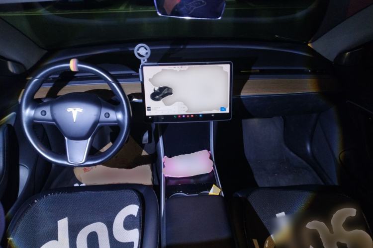 Used Tesla Model 3 2019 Long-Range Rear-Wheel-Drive Version Center Console