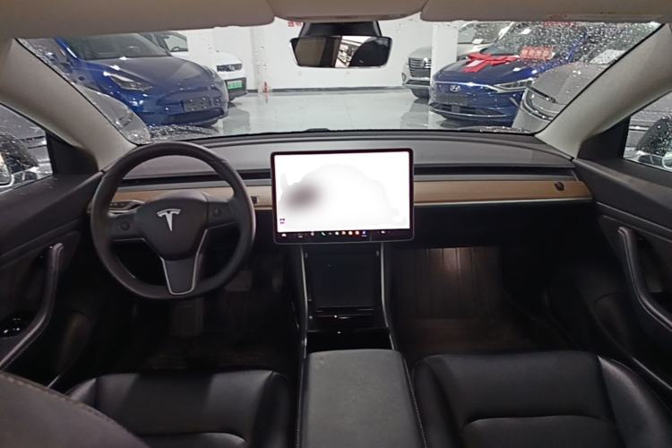 Used Tesla Model 3 2019 Long-Range All-Wheel-Drive Version Center Console