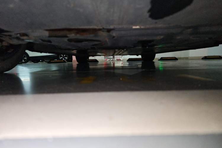 Used Tesla Model 3 2019 Long-Range Rear-Wheel-Drive Version Chassis Front