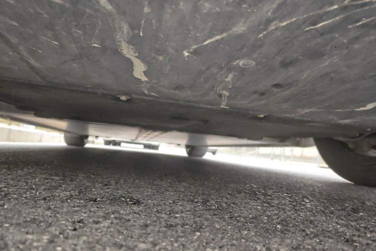 Used Tesla Model 3 2019 Standard Range Rear-Drive Upgraded Version Chassis Front