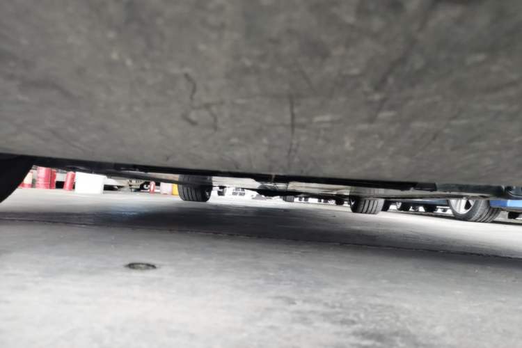 Used Tesla Model 3 2019 Long-Range Rear-Wheel-Drive Version Chassis Front
