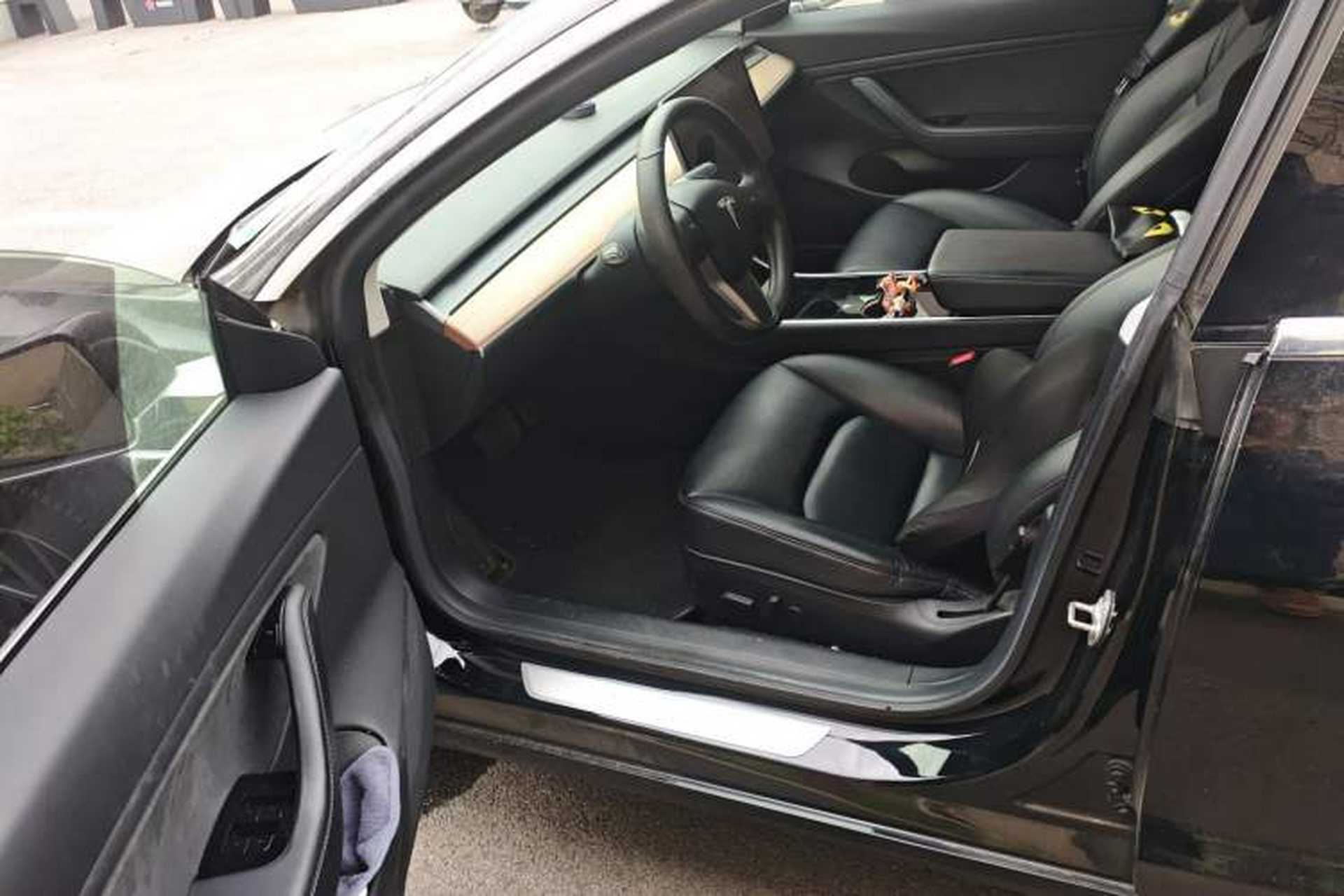 Used Tesla Model 3 2019 Long-Range Rear-Wheel-Drive Version Driver Seat
