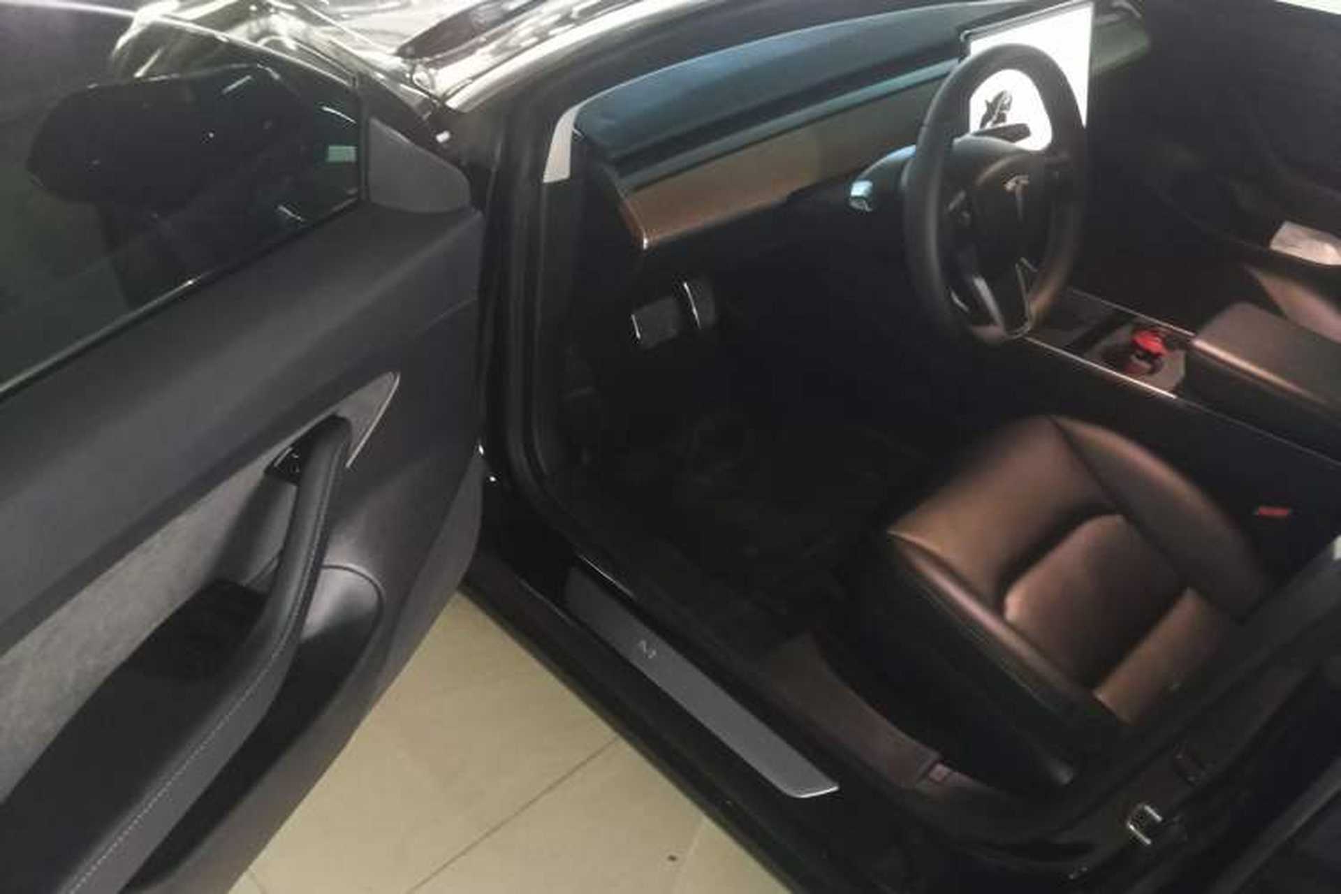 Used Tesla Model 3 2019 Standard Range Rear-Drive Upgraded Version Driver Seat