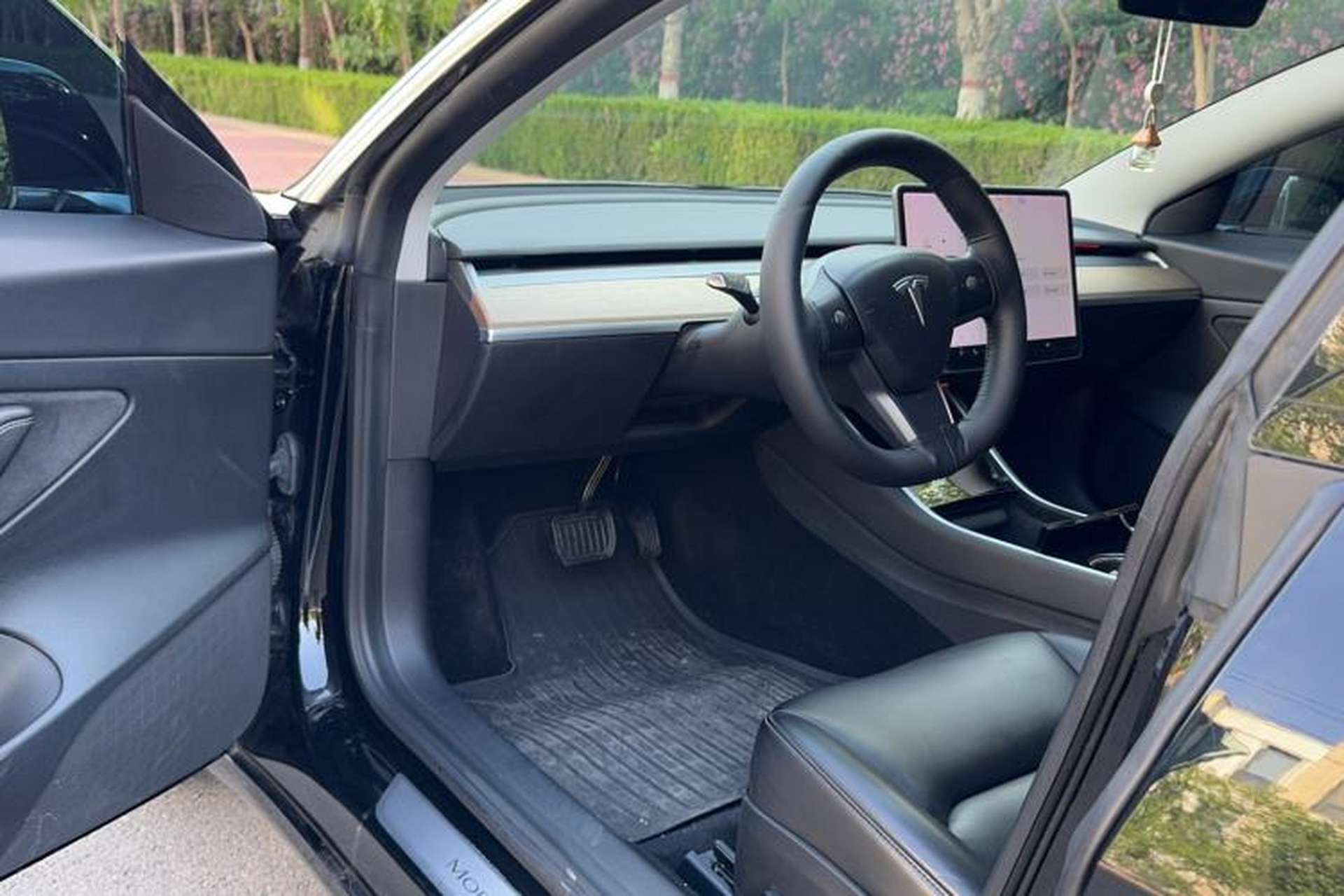 Used Tesla Model 3 2019 Standard Range Rear-Drive Upgraded Version Driver Seat