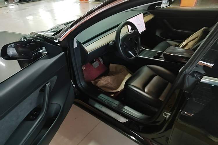 Used Tesla Model 3 2019 Standard Range Rear-Drive Upgraded Version Driver Seat