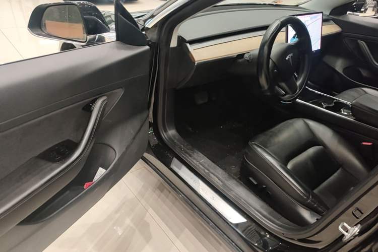 Used Tesla Model 3 2019 Standard Range Rear-Drive Upgraded Version Driver Seat