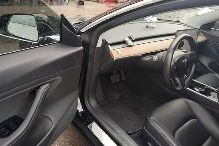 Used Tesla Model 3 2019 Long-Range Rear-Wheel-Drive Version Driver Seat