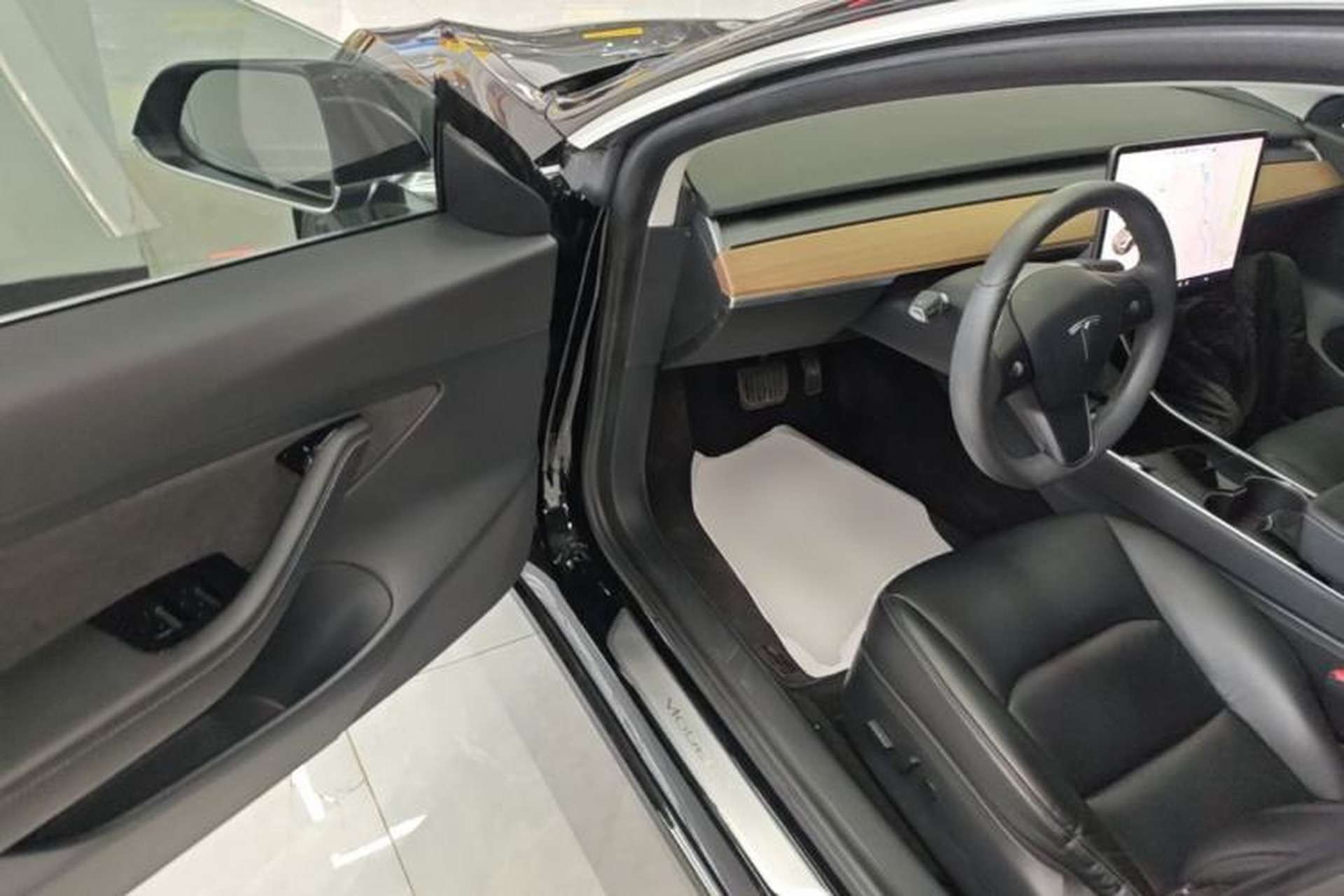 Used Tesla Model 3 2019 Standard Range Rear-Drive Upgraded Version Driver Seat