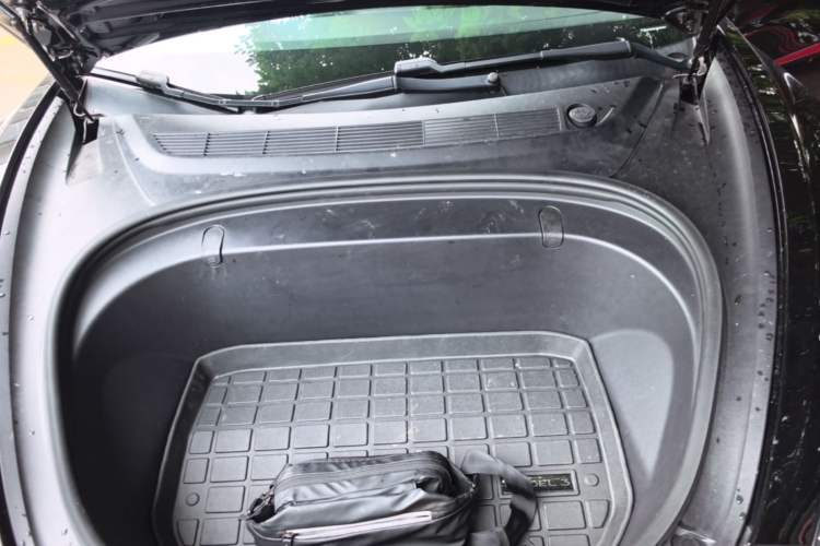 Used Tesla Model 3 2019 Standard Range Rear-Drive Upgraded Version Engine Bay