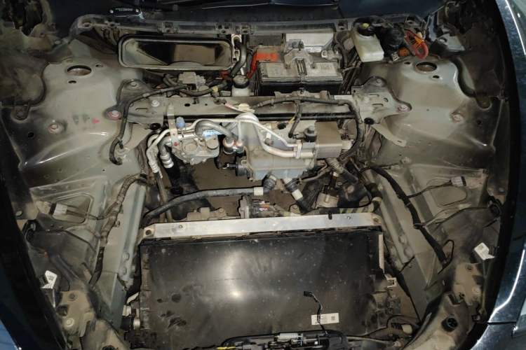 Used Tesla Model 3 2019 Standard Range Rear-Drive Upgraded Version Engine Bay