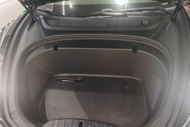 Used Tesla Model 3 2019 Standard Range Rear-Drive Upgraded Version Engine Bay