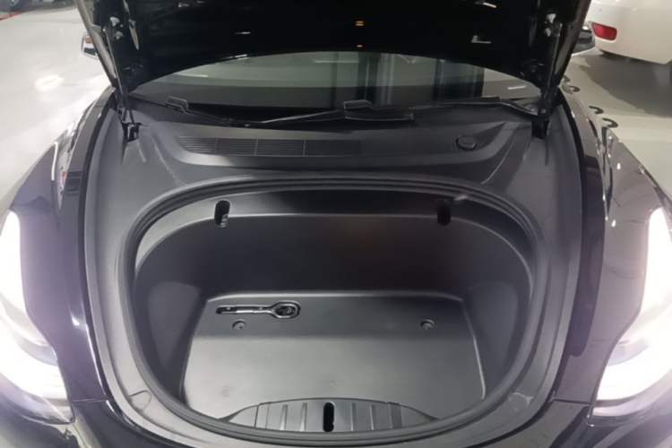 Used Tesla Model 3 2019 Standard Range Rear-Drive Upgraded Version Engine Bay