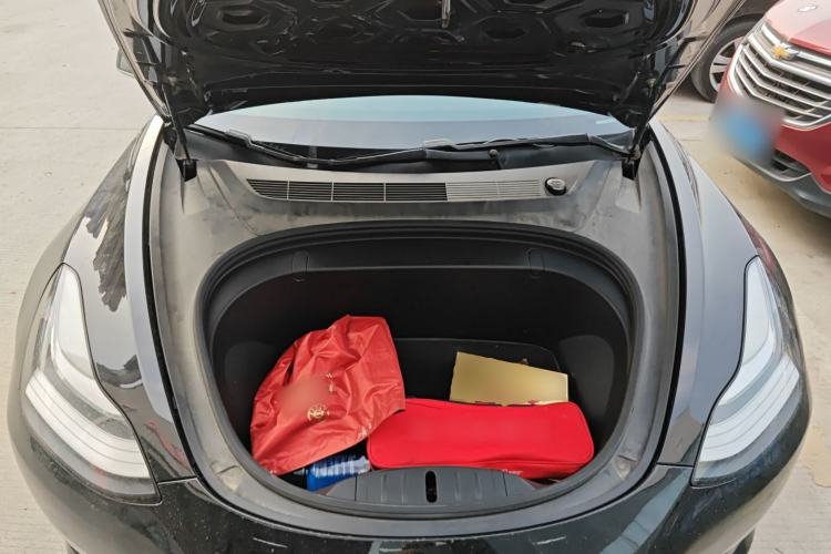 Used Tesla Model 3 2019 Long-Range Rear-Wheel-Drive Version Engine Bay