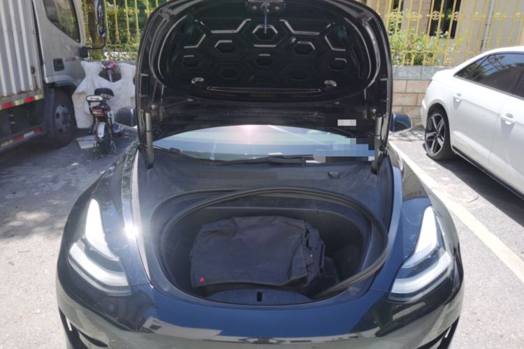 Used Tesla Model 3 2019 Long-Range Rear-Wheel-Drive Version Engine Bay