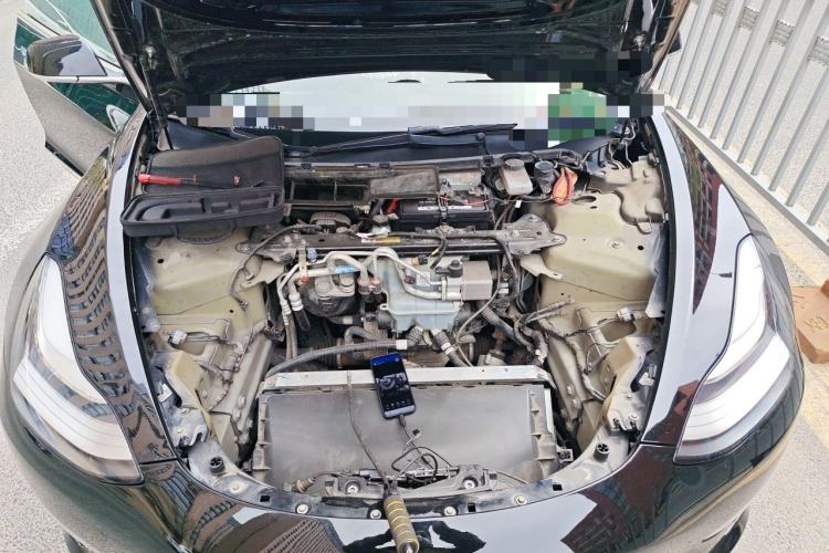 Used Tesla Model 3 2019 Long-Range All-Wheel-Drive Version Engine Bay