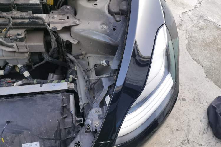 Used Tesla Model 3 2019 Standard Range Rear-Drive Upgraded Version Engine Bay Left