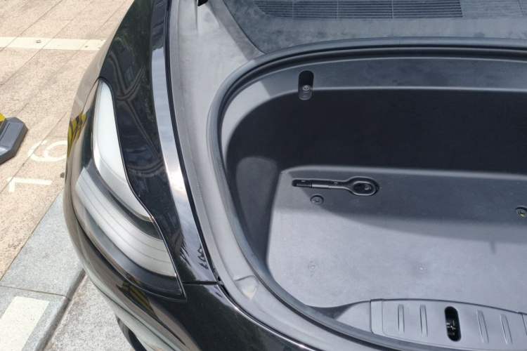 Used Tesla Model 3 2019 Standard Range Rear-Drive Upgraded Version Engine Bay Right