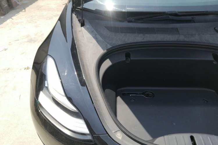 Used Tesla Model 3 2019 Standard Range Rear-Drive Upgraded Version Engine Bay Right