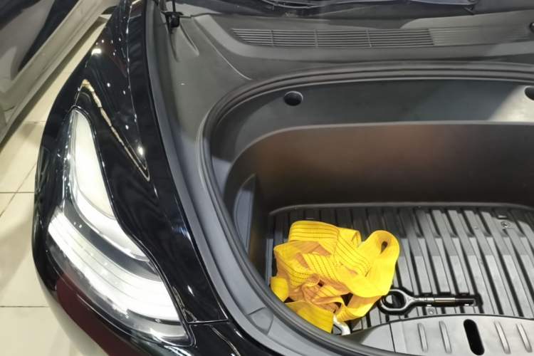 Used Tesla Model 3 2019 Standard Range Rear-Drive Upgraded Version Engine Bay Right