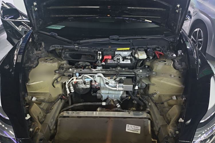 Used Tesla Model 3 2019 Long-Range Rear-Wheel-Drive Version Engine Bay
