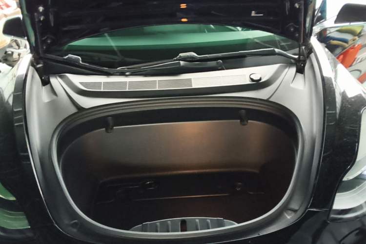 Used Tesla Model 3 2019 Standard Range Rear-Drive Upgraded Version Engine Bay