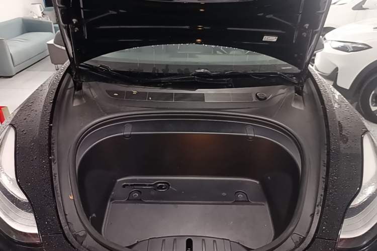 Used Tesla Model 3 2019 Long-Range All-Wheel-Drive Version Engine Bay